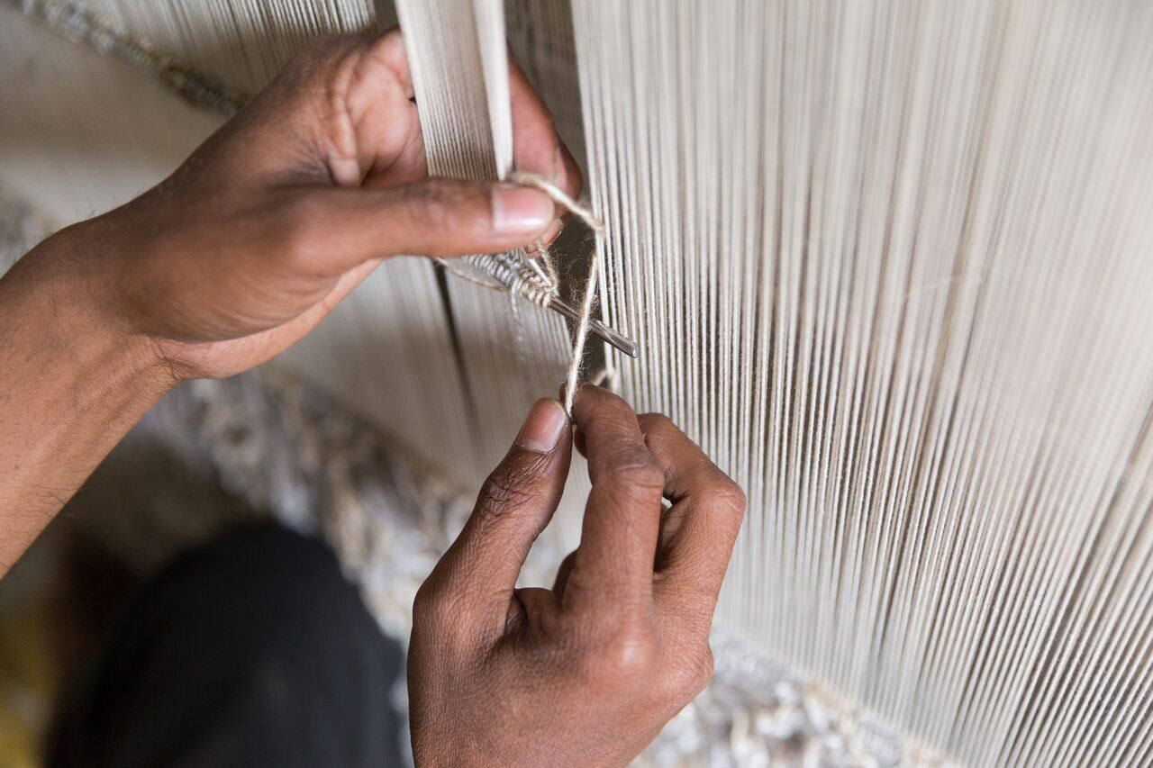 Hand Knotting and Weaving on Loom